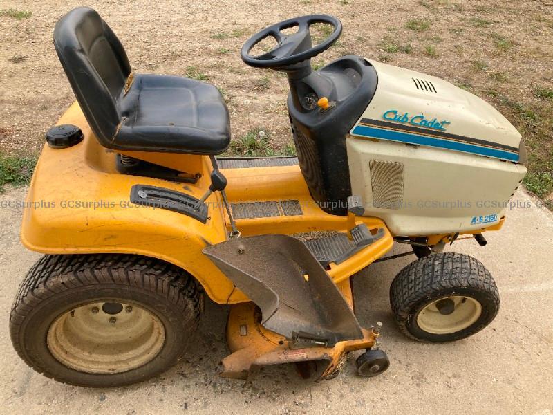 Photo de Tondeuse autoportée Cub Cadet