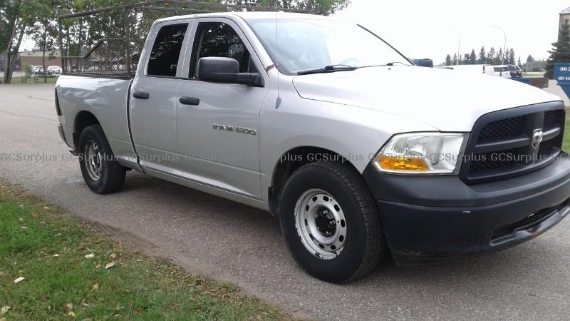 Photo de RAM 1500 ST Quad Cab 2RM, 2012