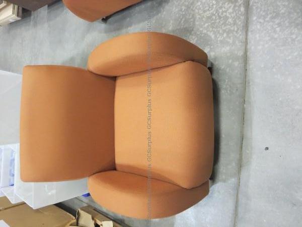 Photo de Fauteuils coussinés