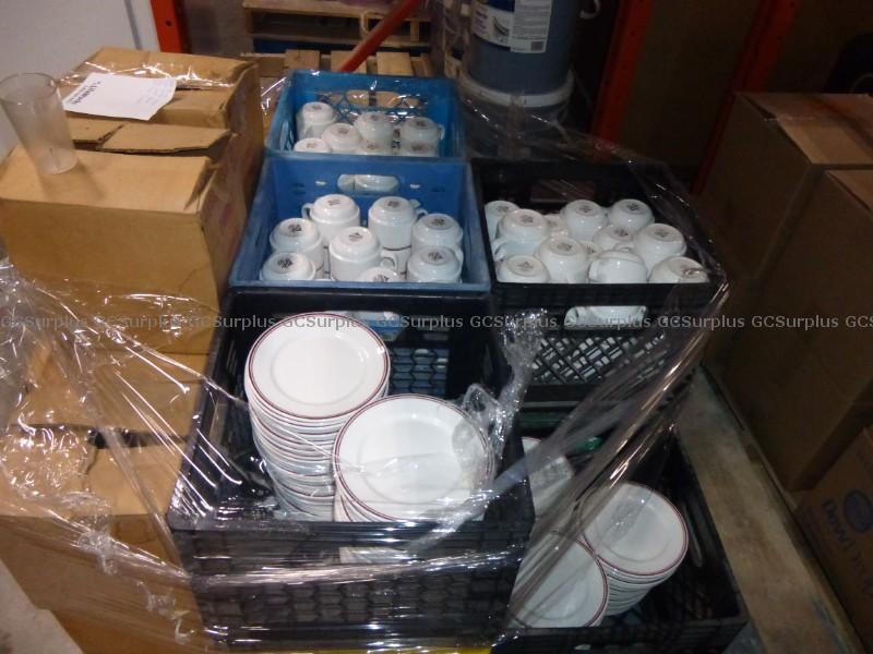 Picture of Lot of Miscellaneous Cups and 