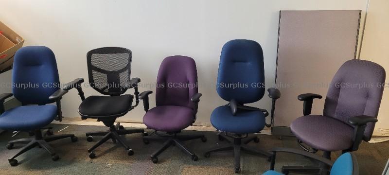 Photo de Lot de chaises de bureau