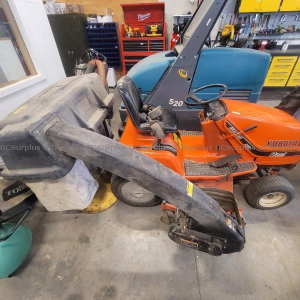 Picture of Kubota G1800-S Lawn Tractor wi