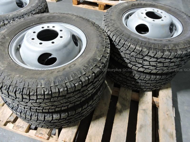 Picture of Set of Used Toyo Open Country 