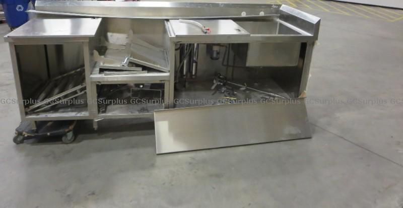 Picture of Stainless Steel Counter with S