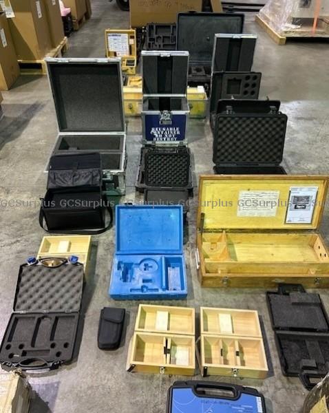 Photo de Étuis de rangement variés
