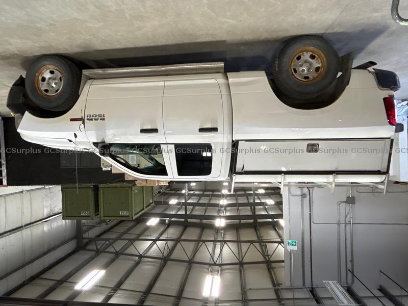 Photo de RAM 1500 Tradesman cabine à 4 