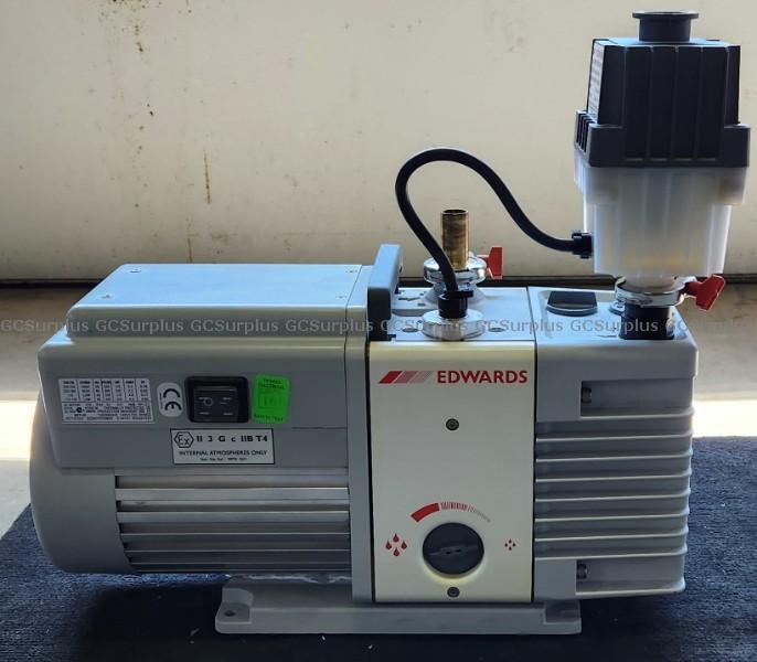 Picture of Edwards RV3 Vacuum Pump