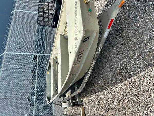 Photo de Bateau en aluminium Crestliner