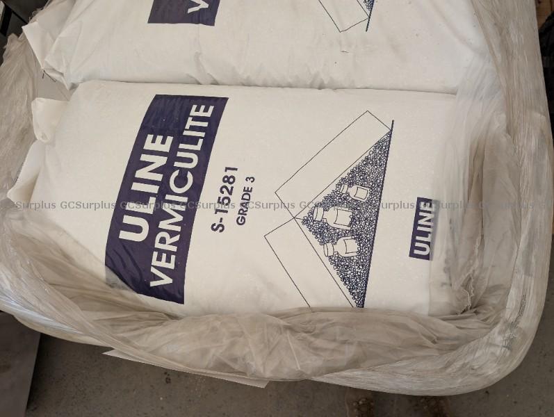 Photo de 1 palette de vermiculite