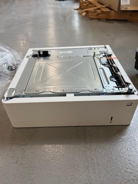 Picture of 2 HP Laser Jet 500 Sheet Paper