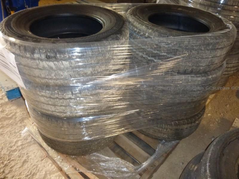 Picture of 8 Continental Tires