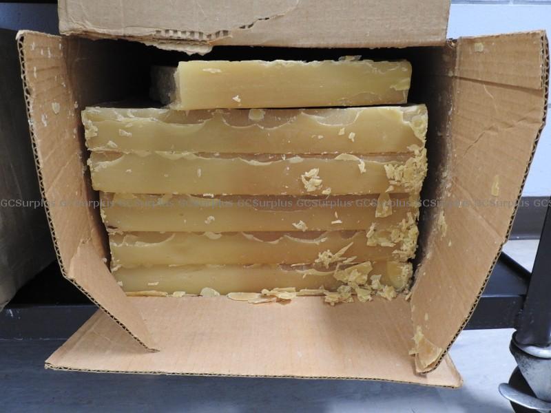 Picture of Microcrystalline Wax Lot