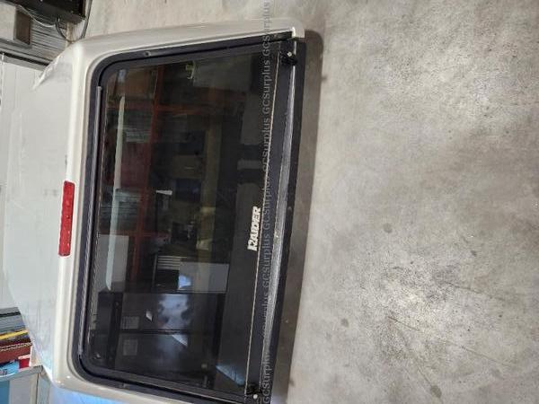 Photo de Capot de caisse de camion en f