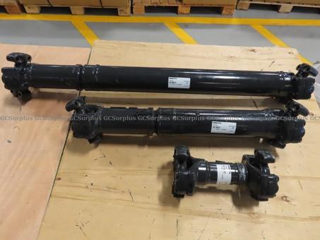 Picture of Dana Spicer Drive Shaft Parts 