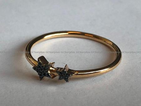 Picture of Mejuri Diamond Pave Star Ring 