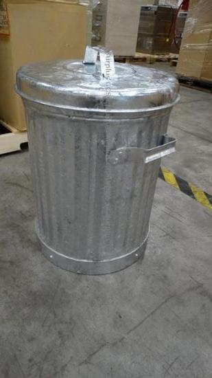 Picture of Steel 10 Gallon Garbage Can wi