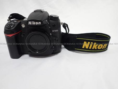 Picture of Nikon D7000 Camera