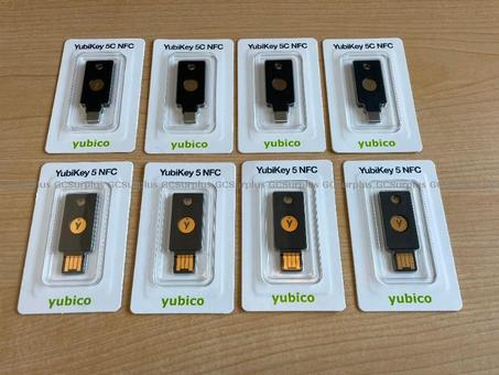 Picture of Yubico YubiKey 5 NFC - Two Fac