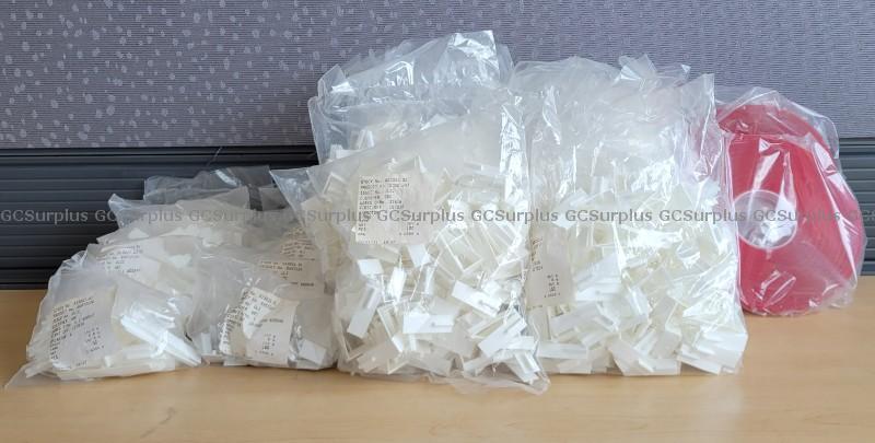 Picture of Lot of Assorted Plastic Hardwa