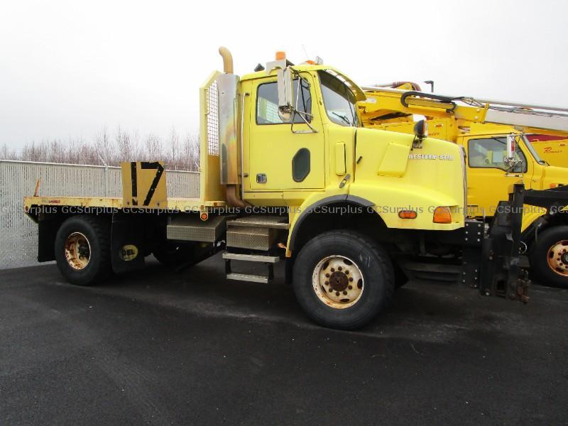 Picture of 2002 WESTERN STAR 5844SS (2545