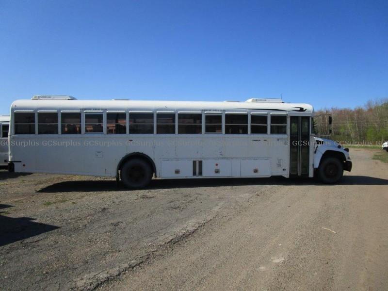 Picture of 2014 BLUE BIRD 44 PAX Bus 4x2
