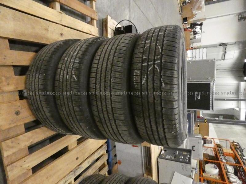 Picture of Tires Falken 235/60R18