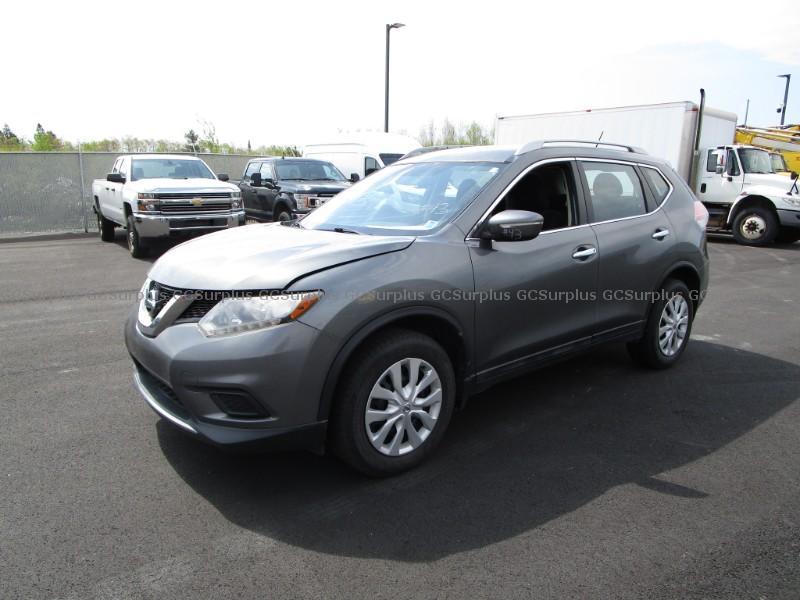 Picture of 2015 Nissan Rogue