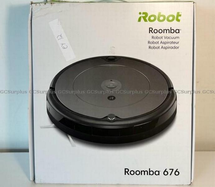 Picture of iRobot Roomba 676 Vacuum