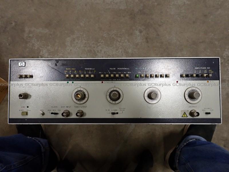 Picture of HP 214B Pulse Generator