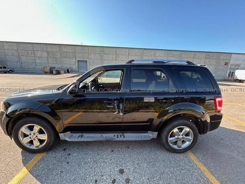 Picture of 2010 Ford Escape (326534 KM)