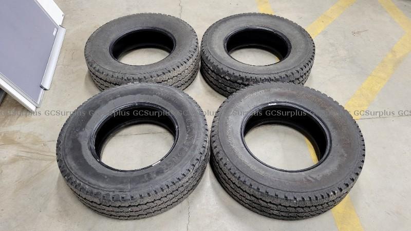 Picture of Set of 4 Firestone Tires