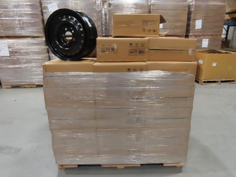 Picture of Lot of 42 15'' Steel Rims (X42