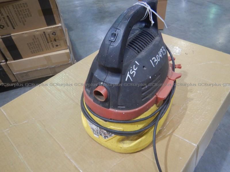 Photo de Aspirateur sec/humide de 2,5 g