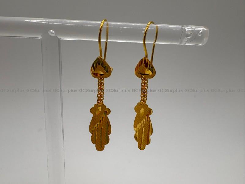 Photo de Paire de boucles d'oreilles en