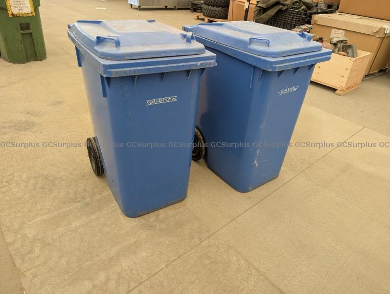 Picture of Lot of 2 Blue Garbage Bins