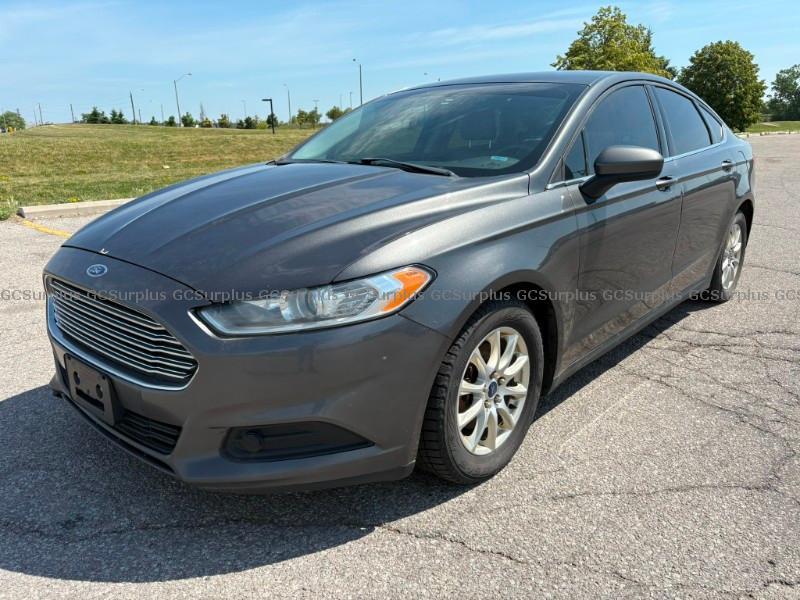 Photo de Ford Fusion, 2016