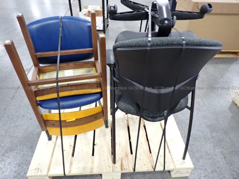 Photo de 4 chaises