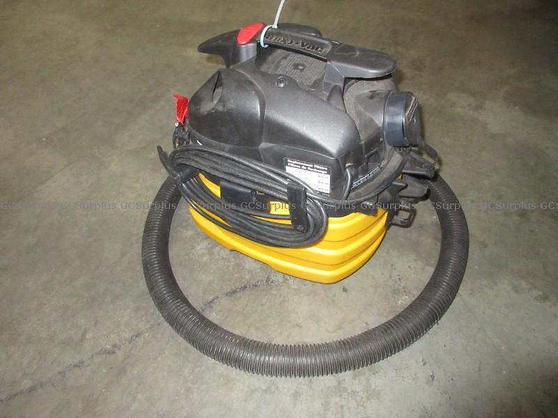 Photo de Aspirateur sec de 4 gallons de